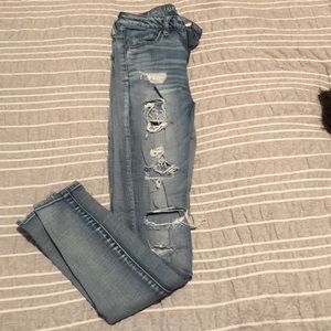 American eagle distressed jeans